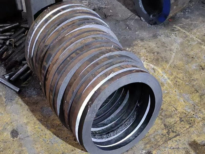 永胜30CrMo无缝钢管切割
